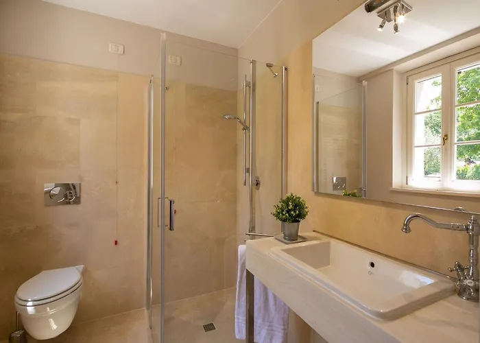 Holiday home Chic Tuscan With Steam